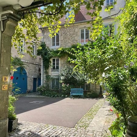 Besancon: Charmant Duplex Au Pied De La Citadelle Exterior foto